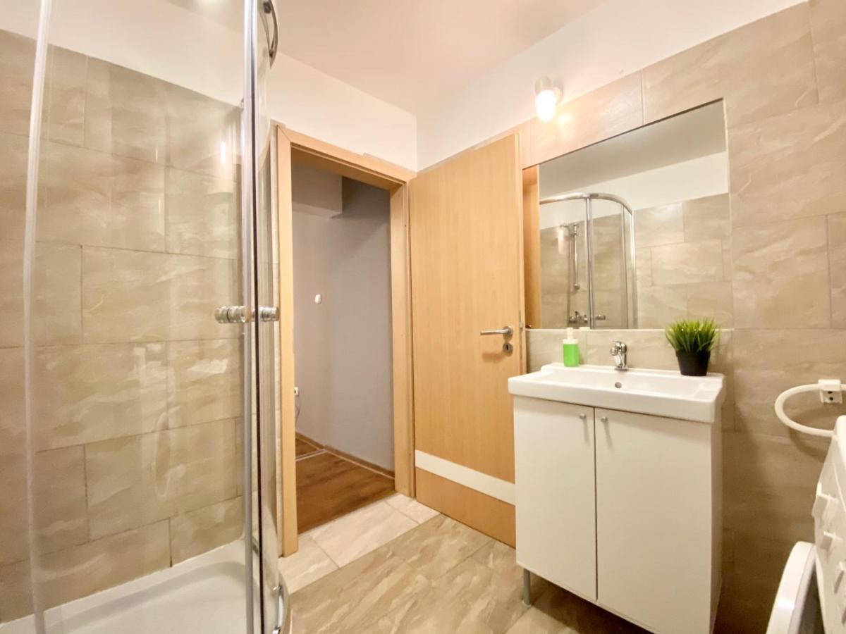 Budget Apartment By Hi5- Karoly 16 Βουδαπέστη Εξωτερικό φωτογραφία